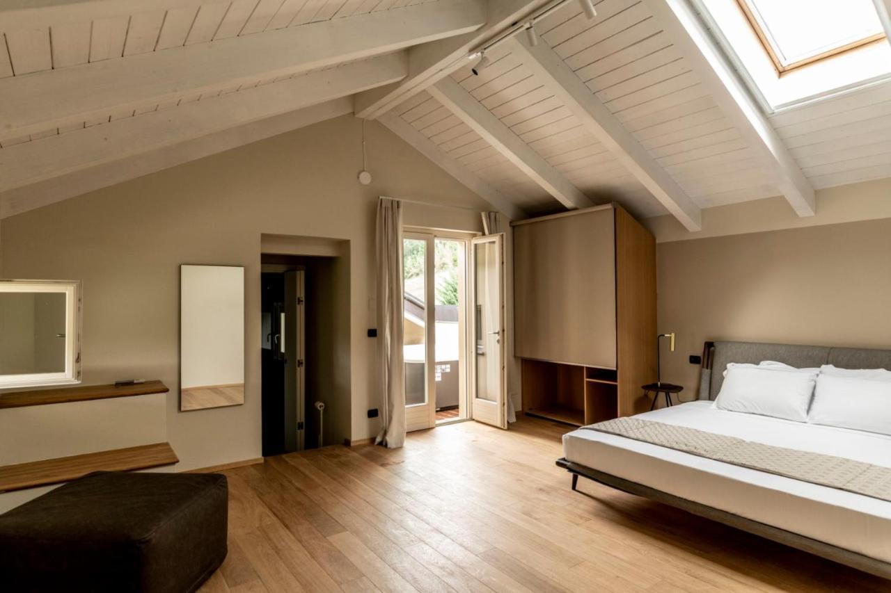 Parco Reala // Rural - Luxury - Rooms Corneliano d'Alba Eksteriør billede