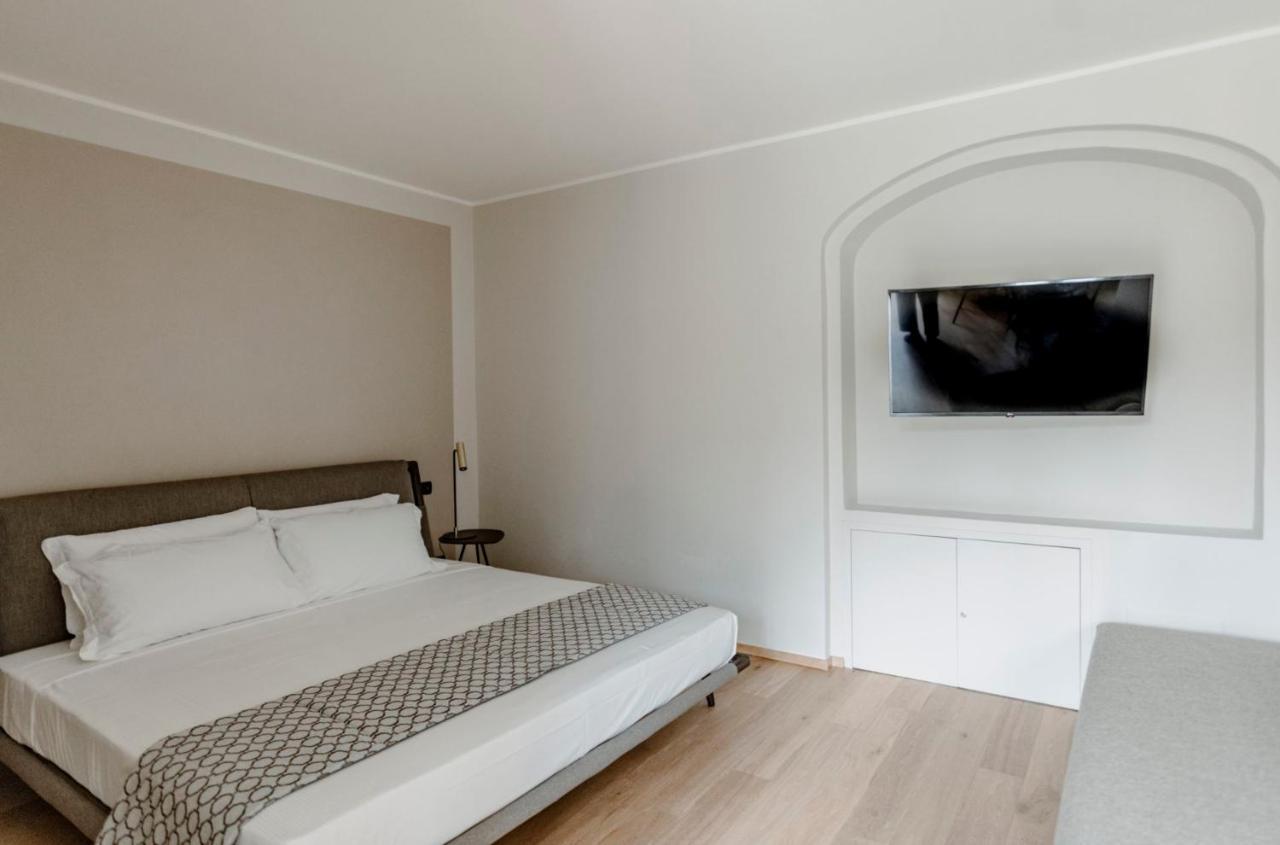 Parco Reala // Rural - Luxury - Rooms Corneliano d'Alba Eksteriør billede